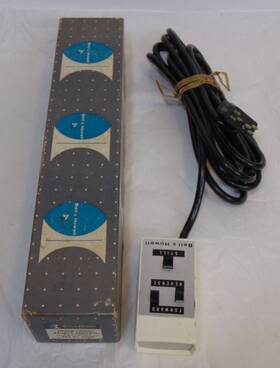 Bell And Howell 011396 Vintage Touch Tronic Slide Advance Remote Control For Projectors