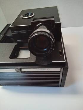 Bell And Howell 977q Vintage Slide Cube Projector Model - Power Tested Works