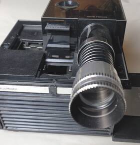 Bell And Howell 981q Slide Cube Projector Vintage Wood Grain Rare Model