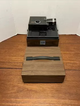 982q-d Bell And Howell 982q D Slide Cube Auto Focus Table Top Projector - Working