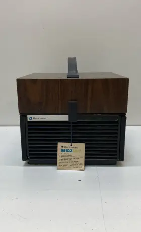 981qz-sold Bell & Howell 981qz And Slide Cube Projector As Is