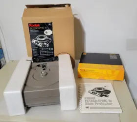 1475565 Kodak Ektagraphic Iii Amt Carosel Slide Projector No Zoom Lens