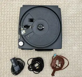 192485 Kodak 850 Slide Projector With Remote
