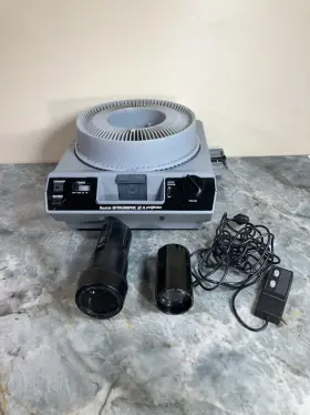 234754907 Kodak Ektagraphic Iii A Slide Projector With 2 Lens Tray Tested