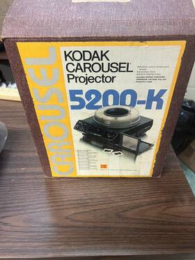 Kodak 5200-k Carousel Projector