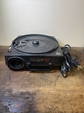 Kodak 750ha-r Carousel Projector - Powers On As Is