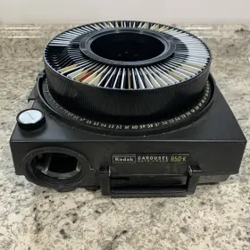 850-k Kodak Slide Projector Carousel No Lens Or Power Cord Reference Pics