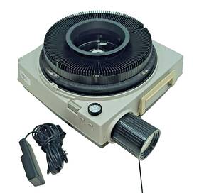 Kodak E-2 Ektagraphic Slide Projector Model W Zoom Lens Remote Tested Working