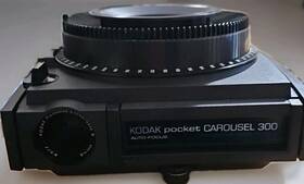 Kodak Kp65481 Pocket Carousel 300 Slide Projector Cord Remote Extra Reel And Case Read