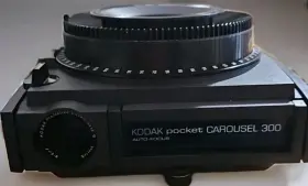 Kp65481 Kodak Pocket Carousel 300 Slide Projector Cord Remote Extra Reel And Case Read