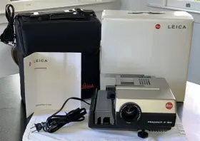 30498 Leica Pradovit P 150 Slide Projector - Black/silver Mint Used Once