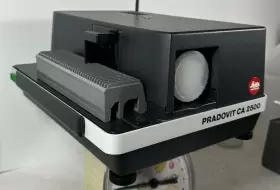 Ca-2500 Leitz Vintage Pradovit Ca 2500 Autofocus Slide Projector Made Germany For Parts