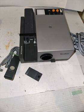 Rollei P350-af P350af Autofocus Slide Projector With Remote And Tray