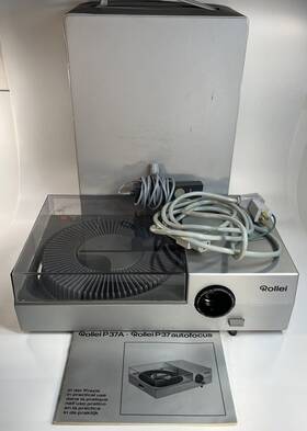 Rollei P37a 35mm Autofocus Carousel Slide Projector In Carry Case With Remote
