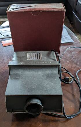 Sawyer 6364 S 2 X Slide Projector Rotodisc Model 500xr With Wheel Set