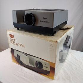Sears 983001 Quartz Portable Slide Projector With Original Box And Remote